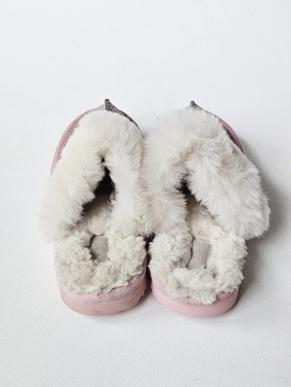 UGG Kids Cozy Glitter Slip On Slippers Pink Sparkle Sheepskin Size 2